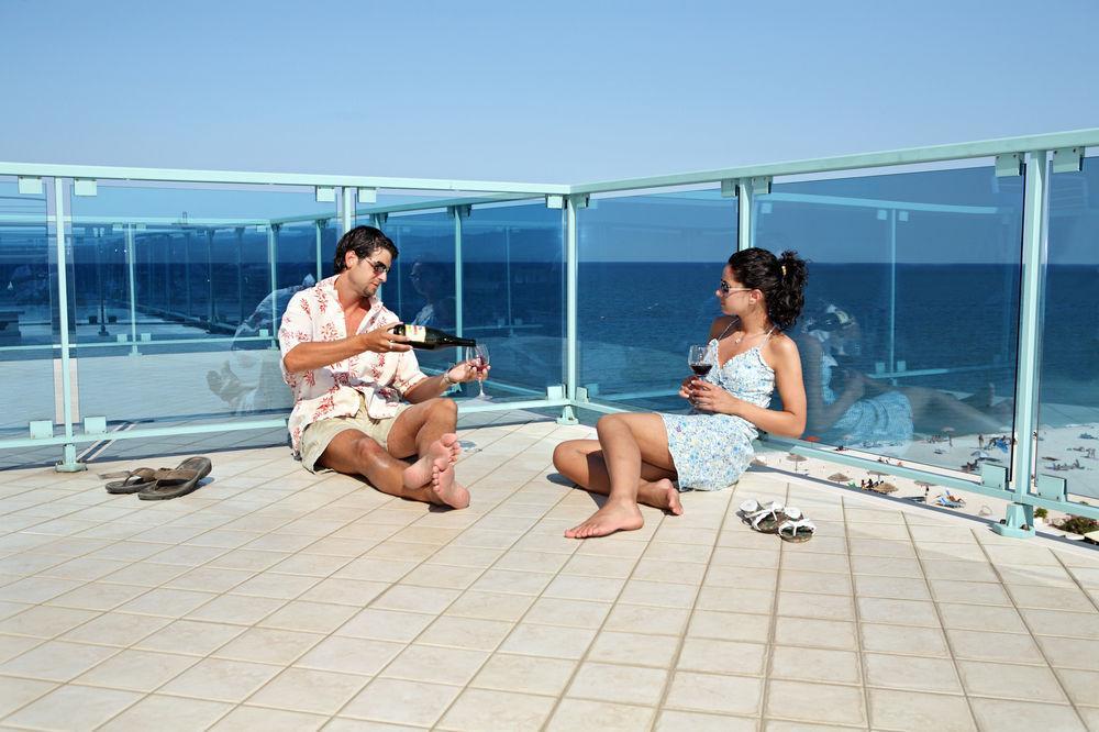 Abbazia Club Hotel Марота Екстериор снимка